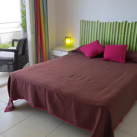 Adosado Con Piscina Comunitaria A 500 Metros De Playa Sur Apartment *
