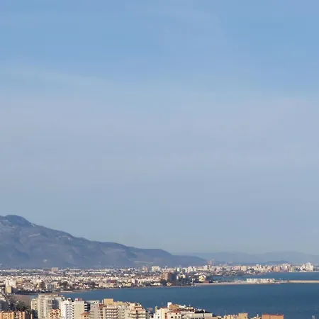 Adosado Con Piscina Comunitaria A 500 Metros De Playa Sur *